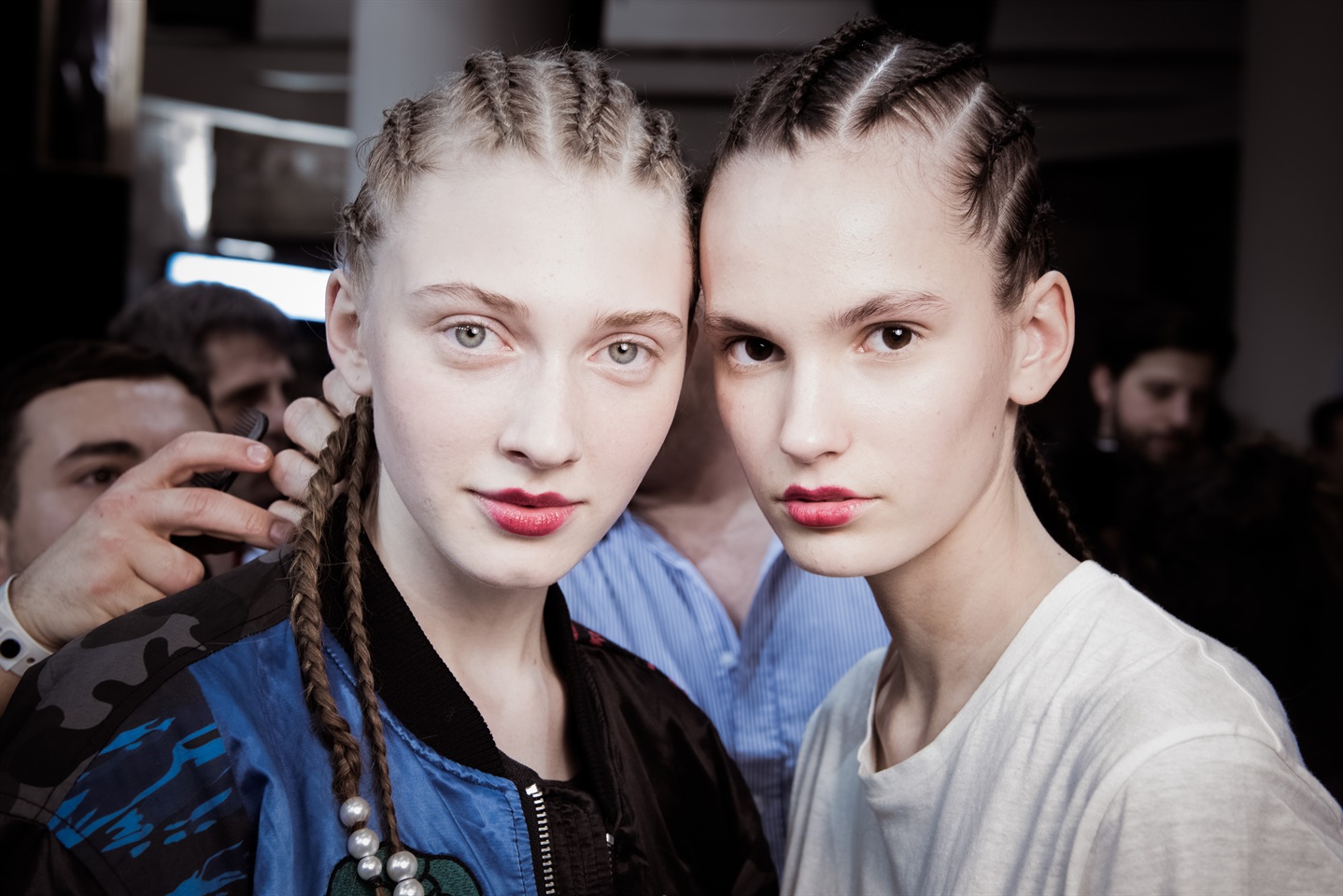 Andrew GN Paris Le treccine attaccate al cuoio capelluto, da \u0027boxeur\u0027, sono un must del prossimo autunno.